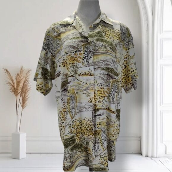 Vintage 90s Oversized Graphic Print Cheetah Casual Shirt Size M Loop Collar - Picture 1 of 8